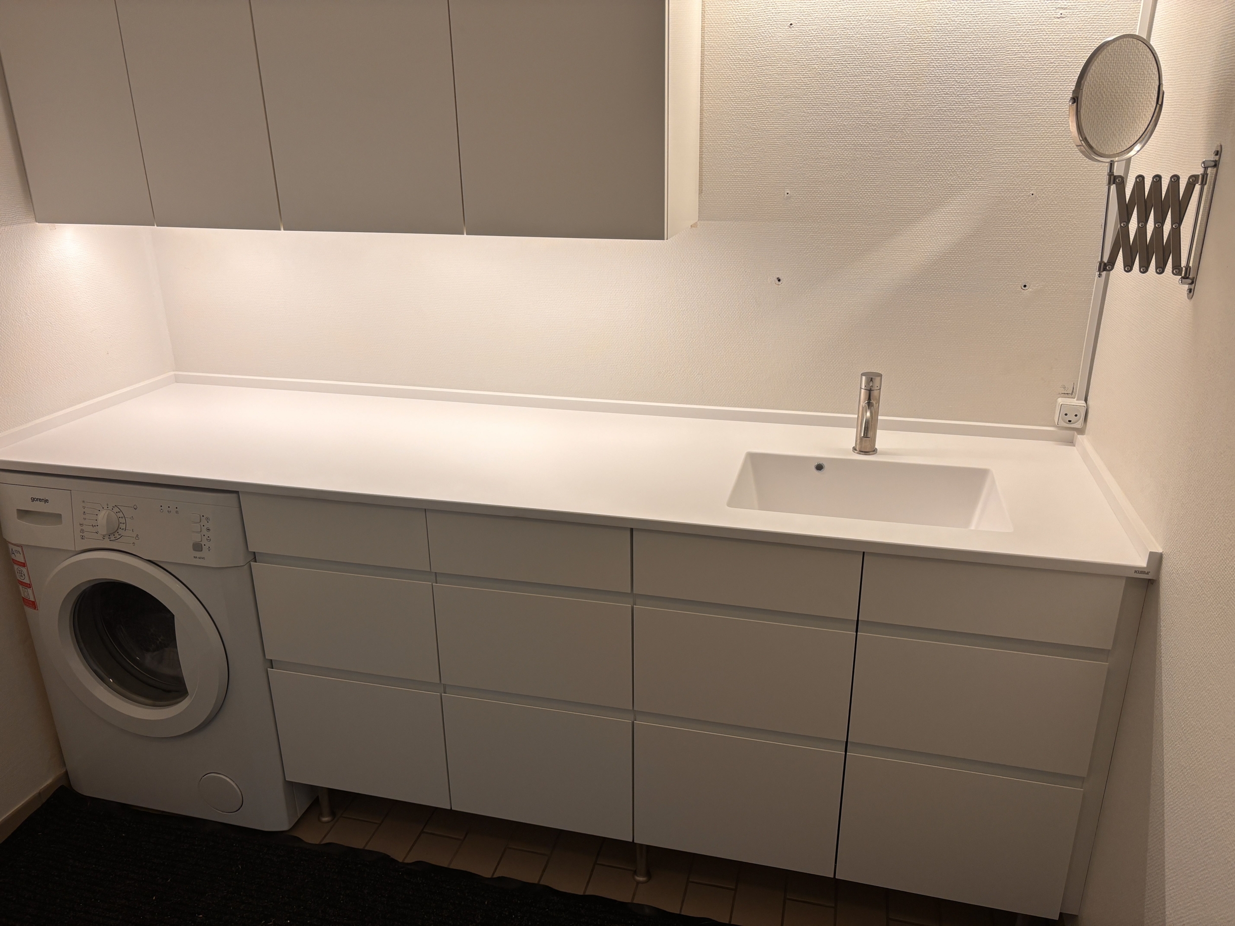 Ny hvid køkkenbordplade